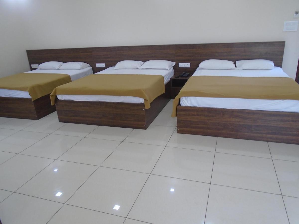 Ssr Residency Hotel Mandya Exterior foto
