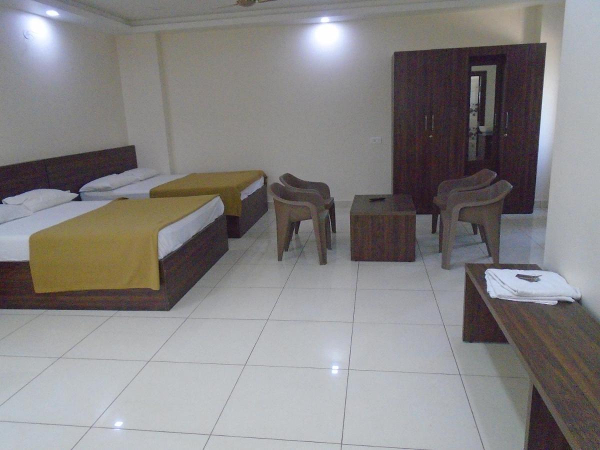 Ssr Residency Hotel Mandya Exterior foto